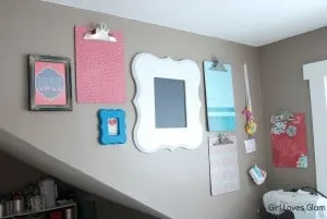 Easy Home Office Organization Gallery Wall on www.girllovesglam.com #organize #decor #office