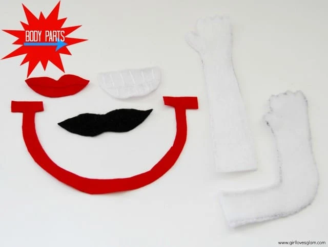 Felt Mr. and Mrs. Potato Head Body Parts on www.girllovesglam.com #mouth #arm #toy