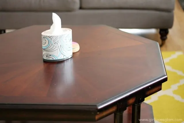 Living Room Details with Kleenex Expressions