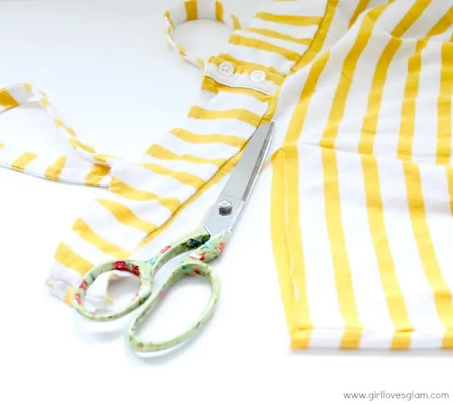 how to make upcycled infinity scarf from shirt