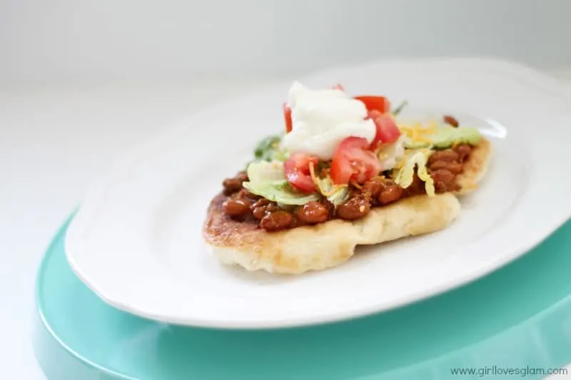 Easy Navajo Taco Recipe that only takes 5 minutes to cook! on www.girllovesglam.com