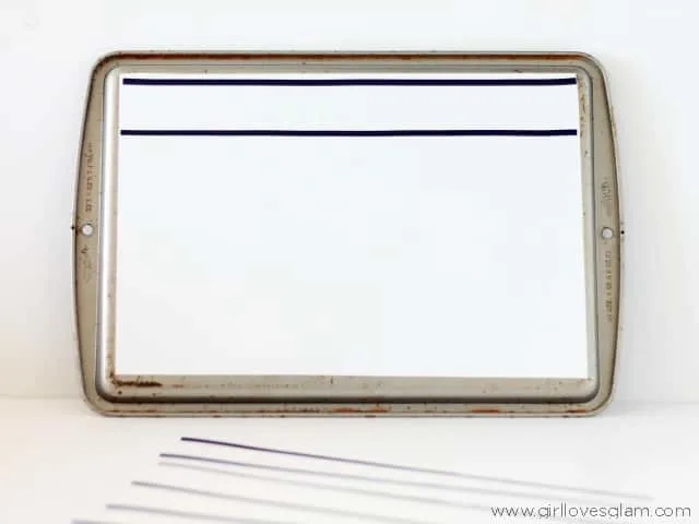 DIY lined dry erase board on www.girllovesglam.com