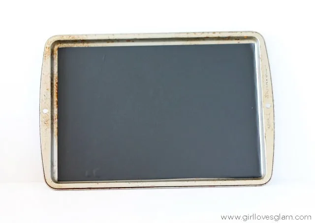 How to make a magnetic chalkboard on www.girllovesglam.com