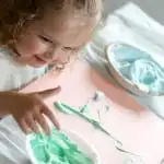 Kid Craft: Kids' Puffy Finger Paint Recipe on www.girllovesglam.com
