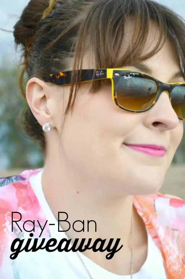 Ray-Ban Giveaway on www.girllovesglam.com