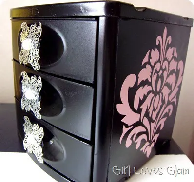 Jewelry Box Tutorial on www.girllovesglam.com