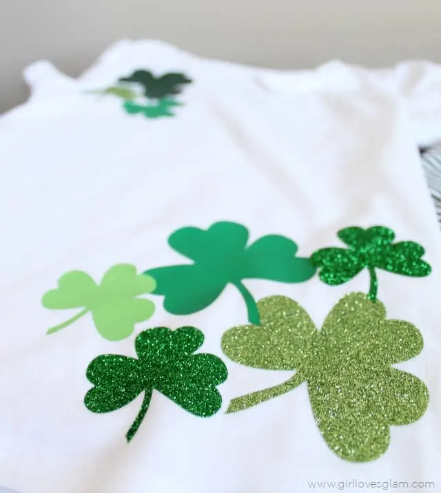 DIY Shamrock Shirt on www.girllovesglam.com