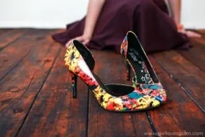 Floral Print Shoes on www.girllovesglam.com