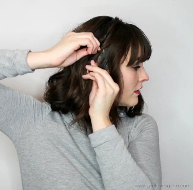 Twisted Braid Headband Tutorial on www.girllovesglam.com