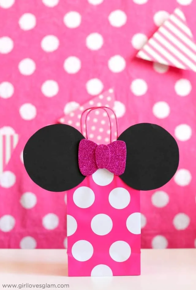 Minnie Party Favors on www.girllovesglam.com