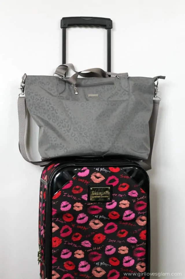 Baggallini Purse Suitcase on www.girllovesglam.com