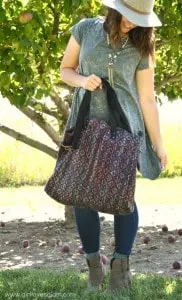 Perfect Casual Fall Outfit on www.girllovesglam.com