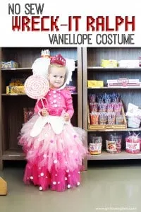 DIY No Sew Minnie Mouse Costume - Girl Loves Glam