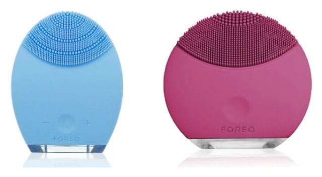 Foreo Luna and Luna Mini on www.girllovesglam.com