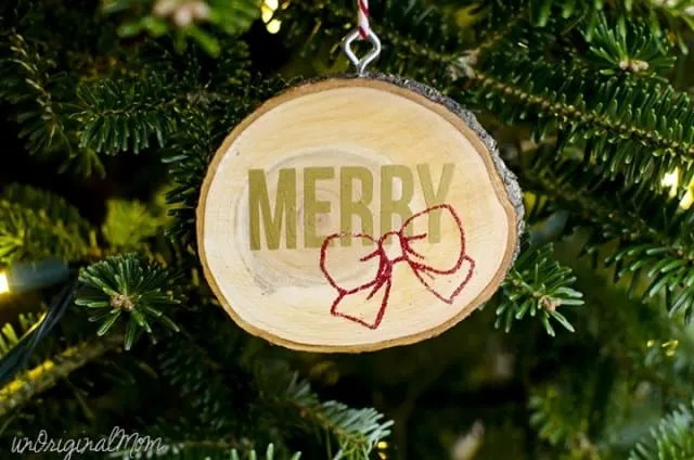 vinyl-wood-slice-ornaments-06-2