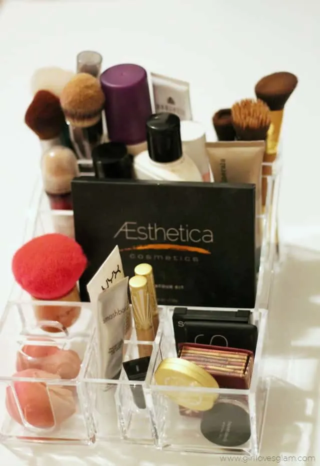 Makeup Organizing Tips on www.girllovesglam.com