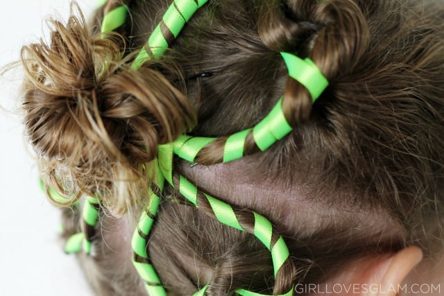 Hairstyle for St. Patrick's Day on www.girllovesglam.com