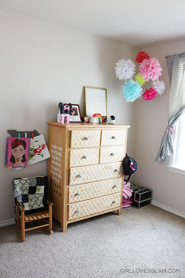 Little Girl Room Decorated Dresser on www.girllovesglam.com