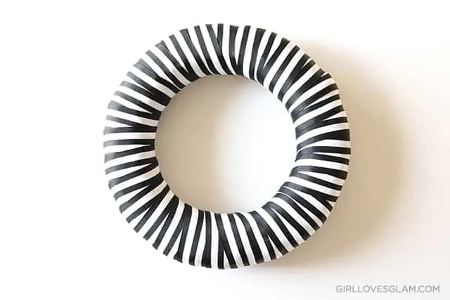 Stripe Wreath Ribbon on www.girllovesglam.com