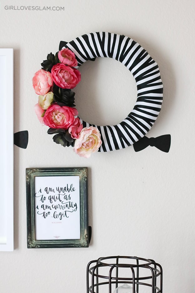 Striped and Floral Wreath on www.girllovesglam.com