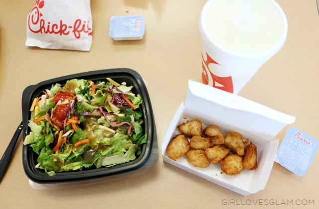 Chick-fil-A Order on www.girllovesglam.com