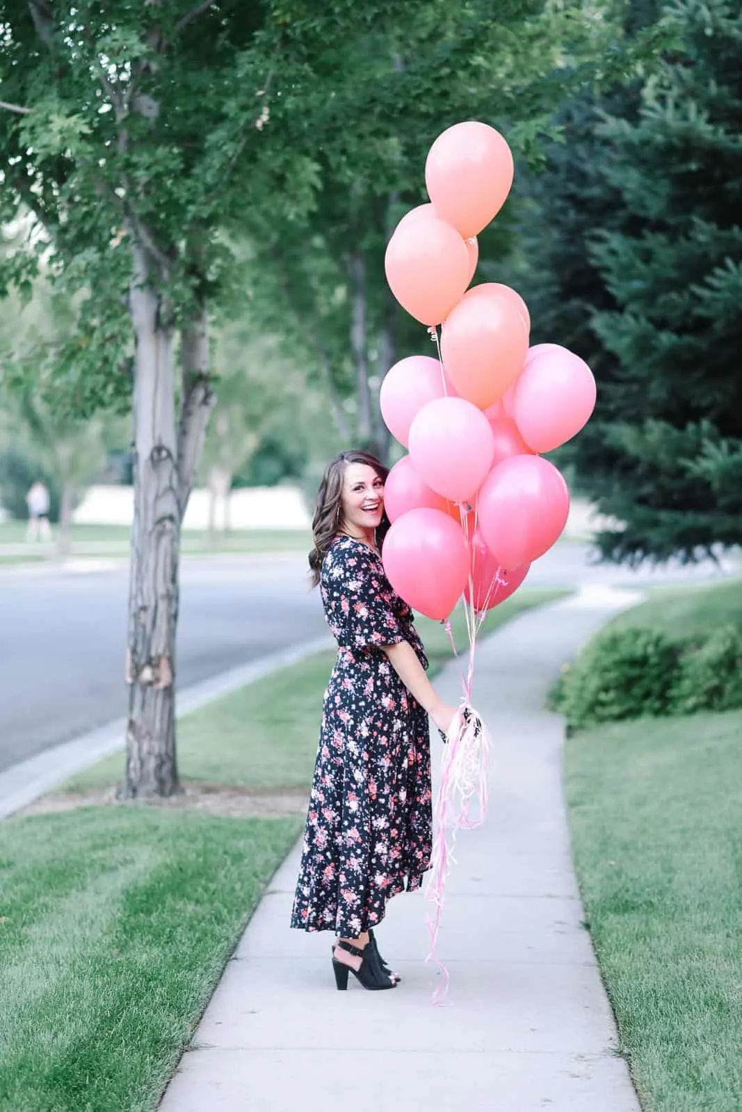 Long Floral Dress that can be maternity or not on www.girllovesglam.com