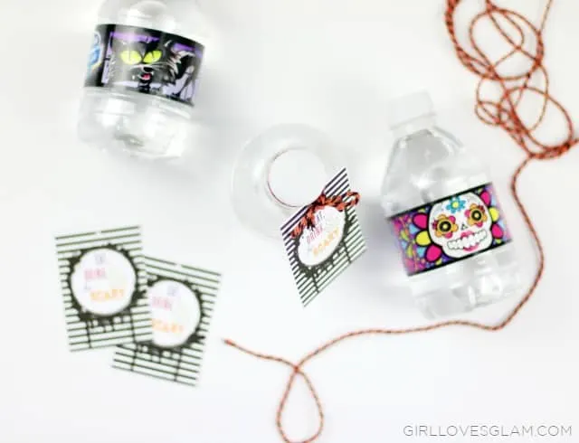 Easy Halloween Drink Tags on www.girllovesglam.com