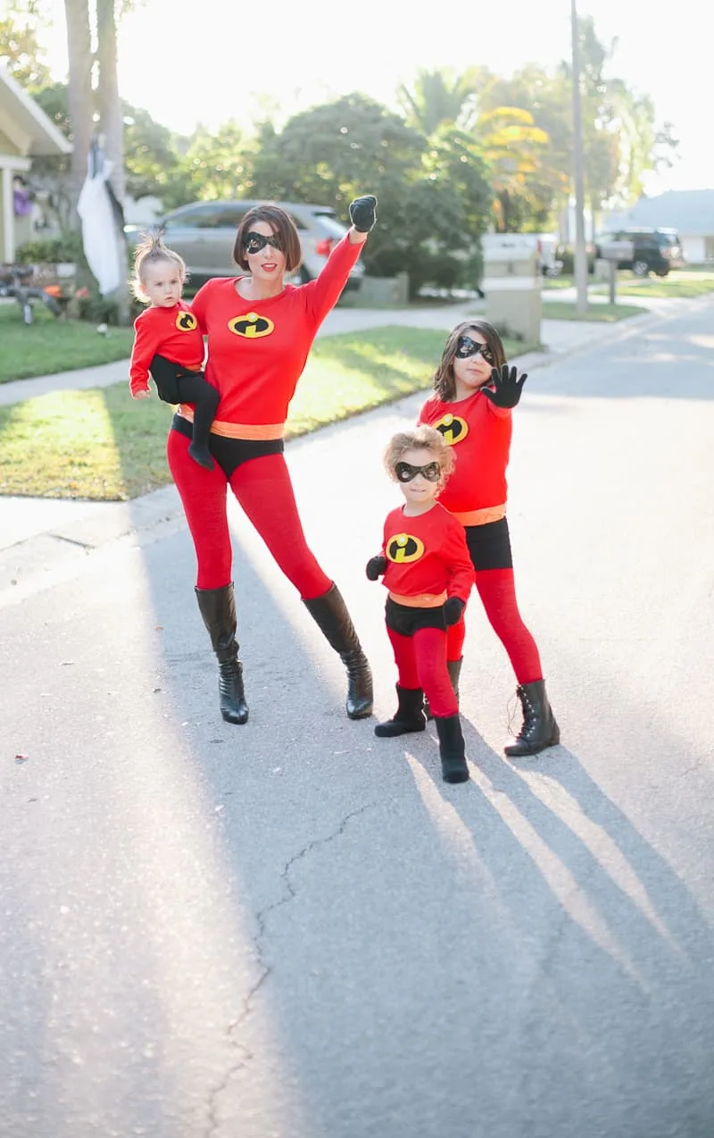 DIY Incredibles Family Halloween Costume