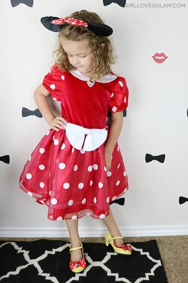 minnie-and-shoes-halloween-costume-di