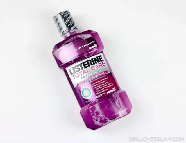 Listerine Fresh Mint on www.girllovesglam.com