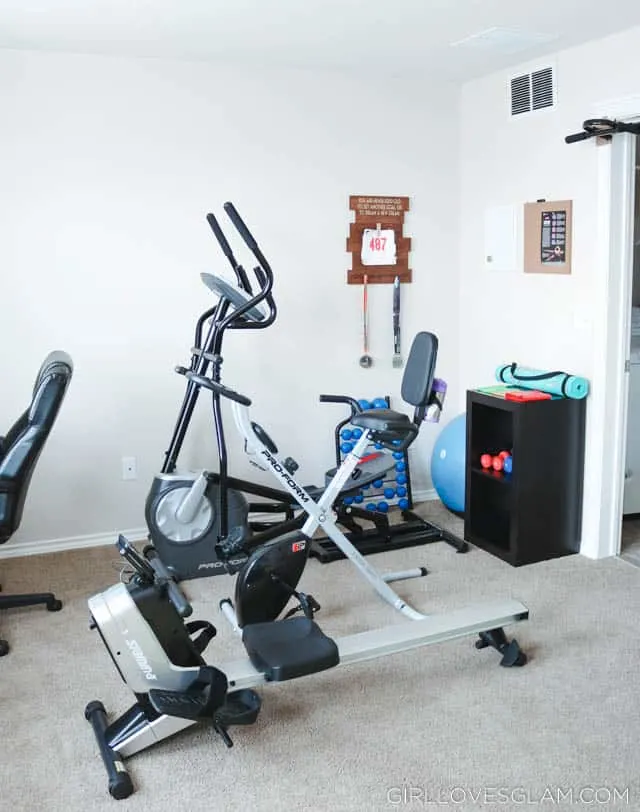 Creating a Small Home Gym on www.girllovesglam.com