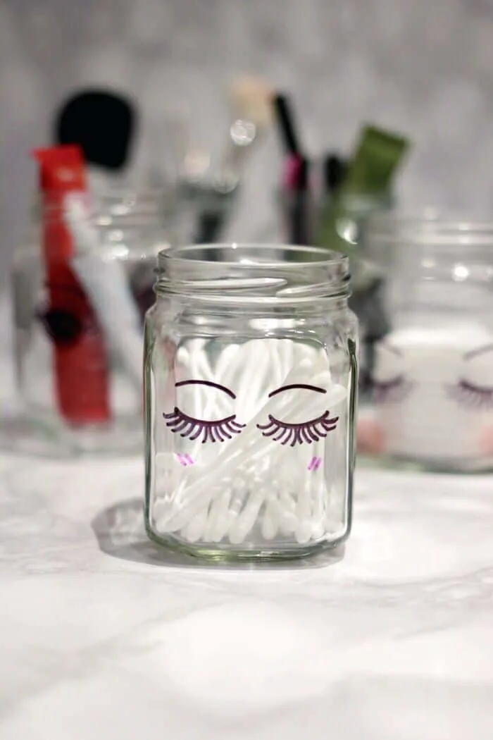 Sharpie Mason Jar Makeup Organization on www.girllovesglam.com