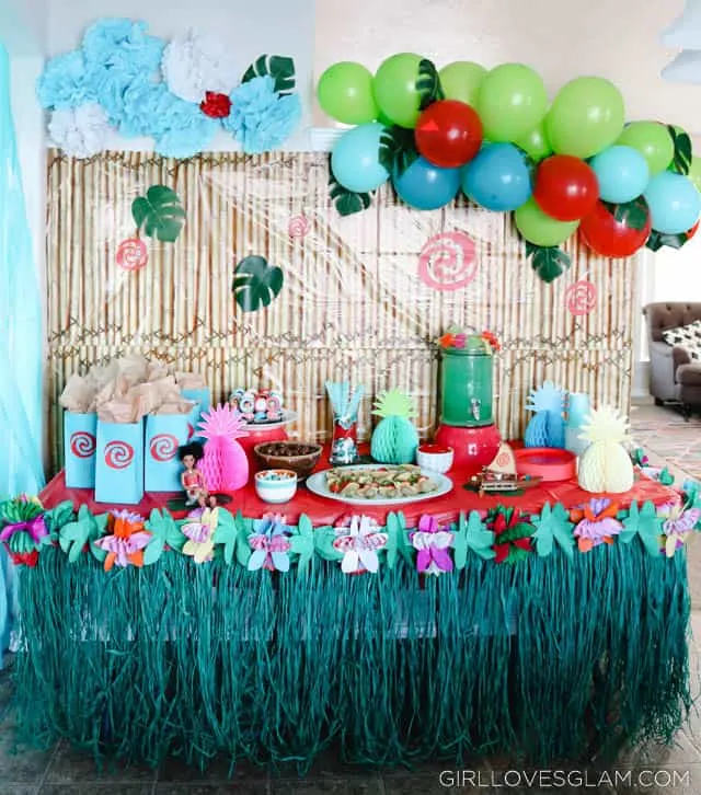 Moana Birthday Party Planning, Ideas & Supplies | Children's Parties |  PartyIdeaPros.com