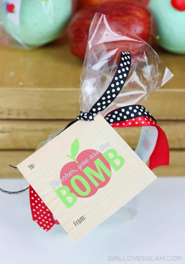 Caramel Apple Bath Bomb Teacher Gift on www.girllovesglam.com #teacherappreciation