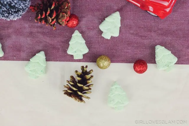 Christmas Tree Bath Bomb Recipe