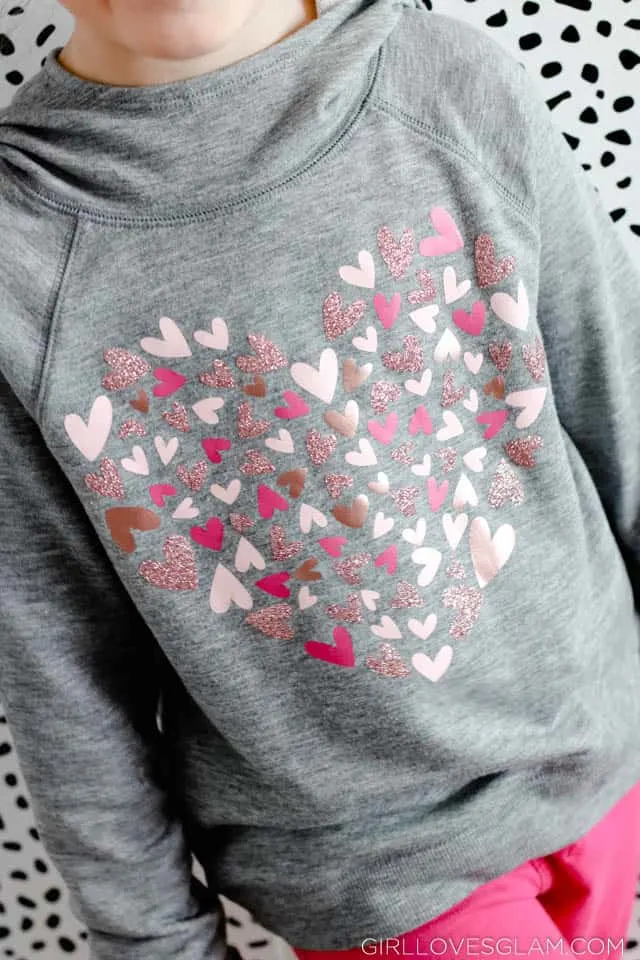 Easy heart shirt using vinyl