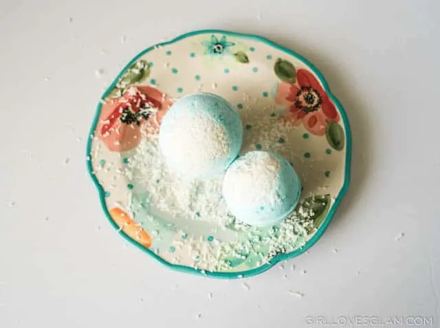 Coconut Cream Bath Bombs