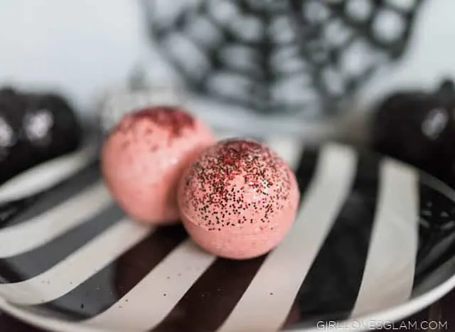 Blood Bath Bomb Tutorial