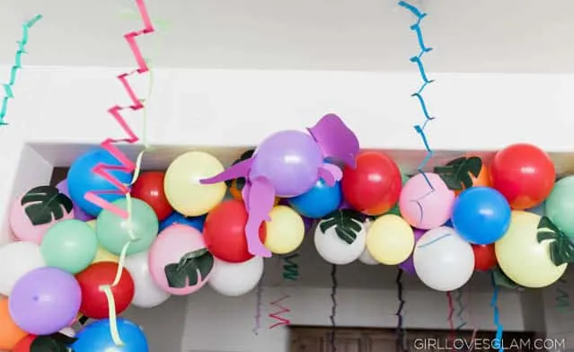 Balloon Arch with Leaves