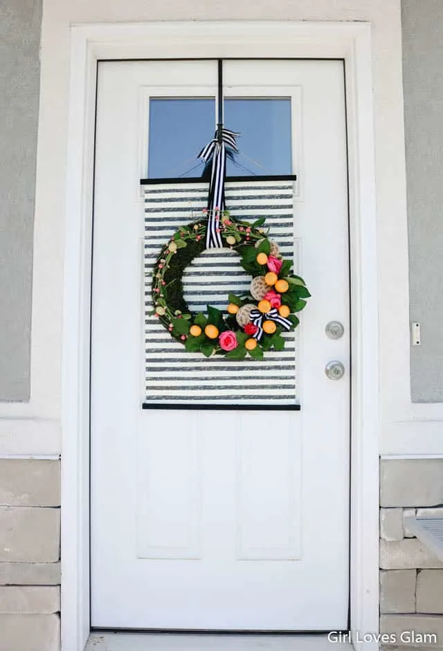 Lemon Wreath with Stripes