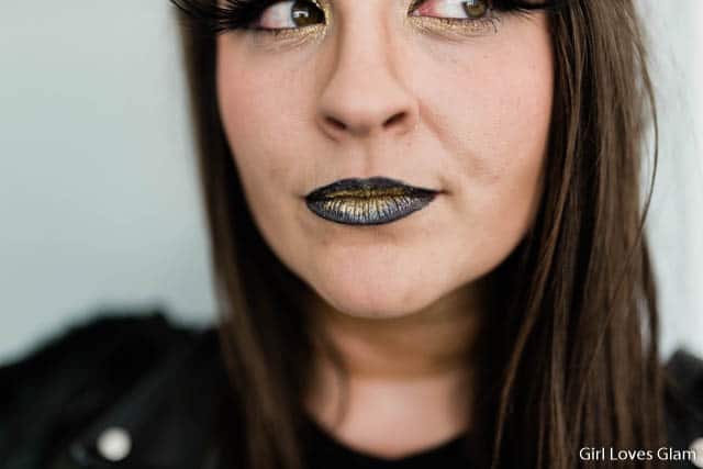 Black and Gold lips