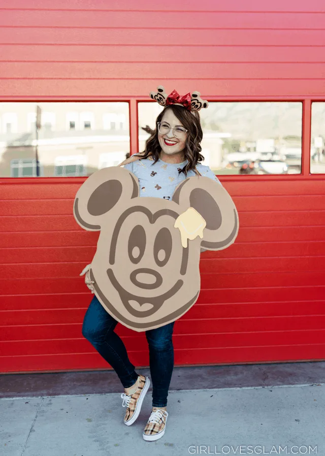 Easy Mickey Waffle Costume