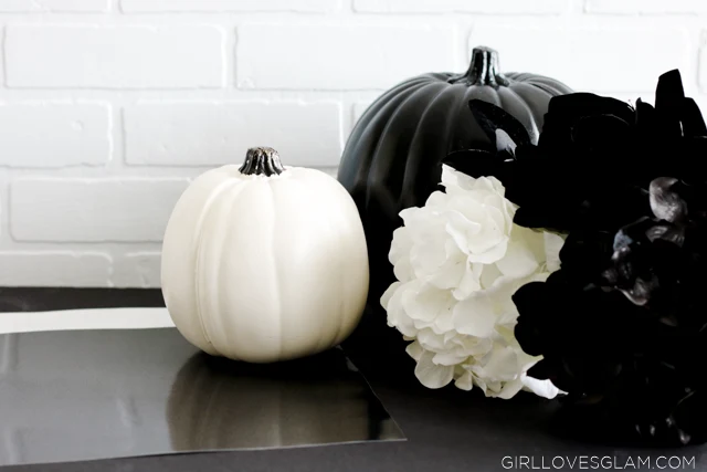 Black and White Pumpkin Project