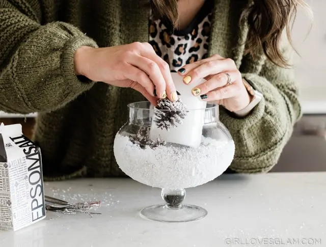 Simple Christmas Centerpiece