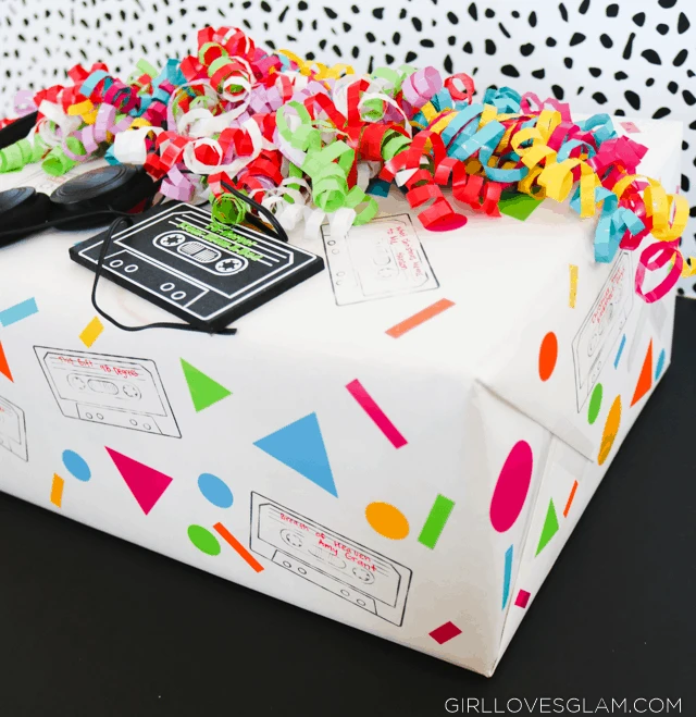 90's Shapes Gift Wrap